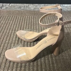 Chinese Laundry Women's Tan Heeled Sandals